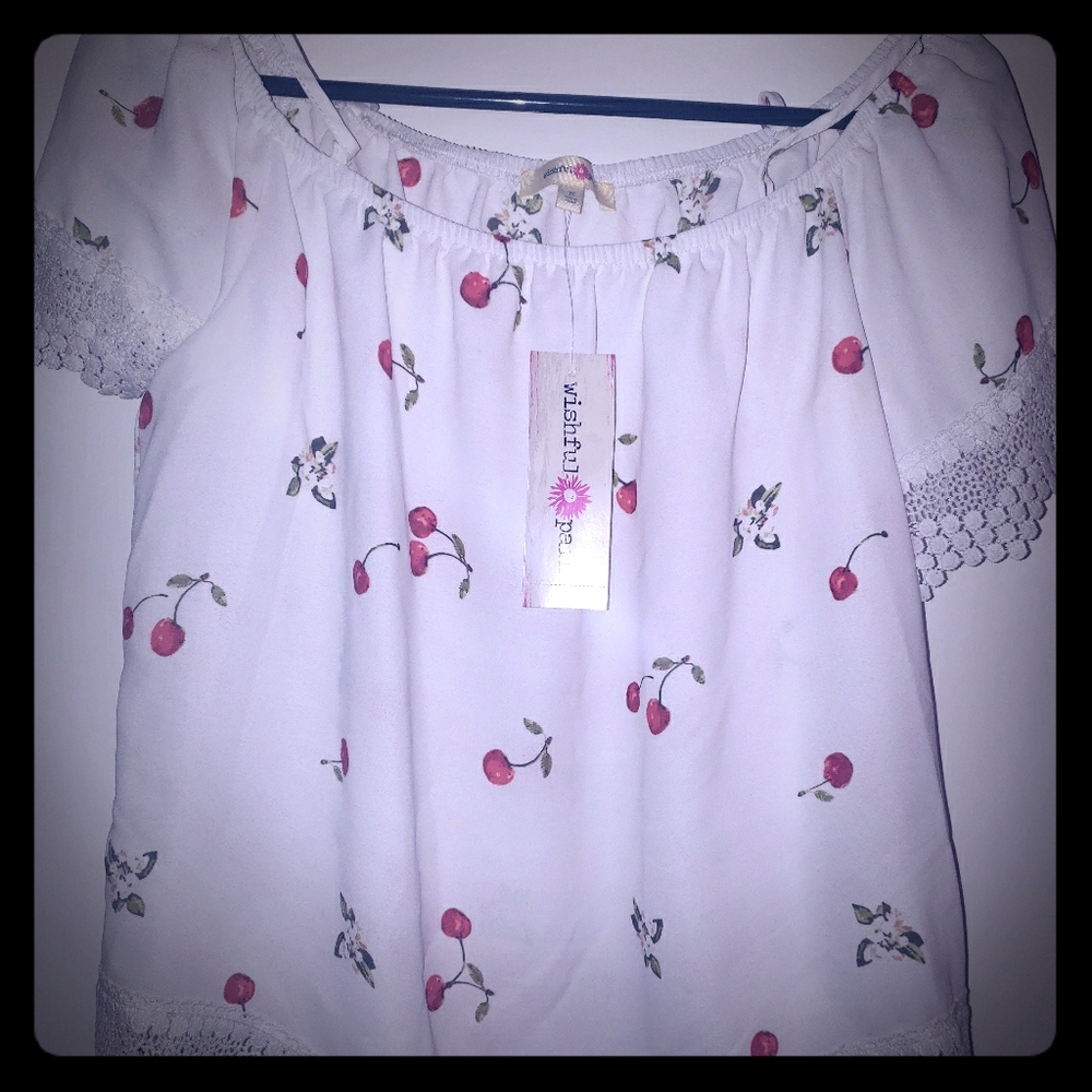 Adorable Cherry top